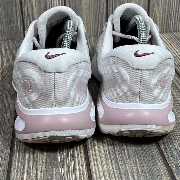 Nike Journey Run Running Walking Shoe Sneaker Smokey Mauve Wmn Sz 11 FJ4465-103 - Picture 4 of 9